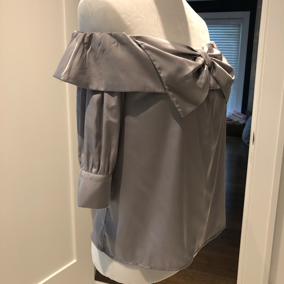 Bow top - Picture 1 of 5